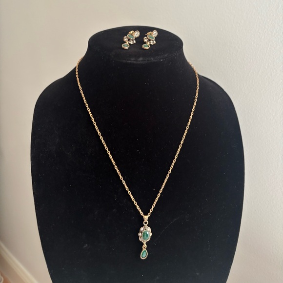 Jewelry - Gold-Tone Green Stone Pendant Necklace and Earring Set